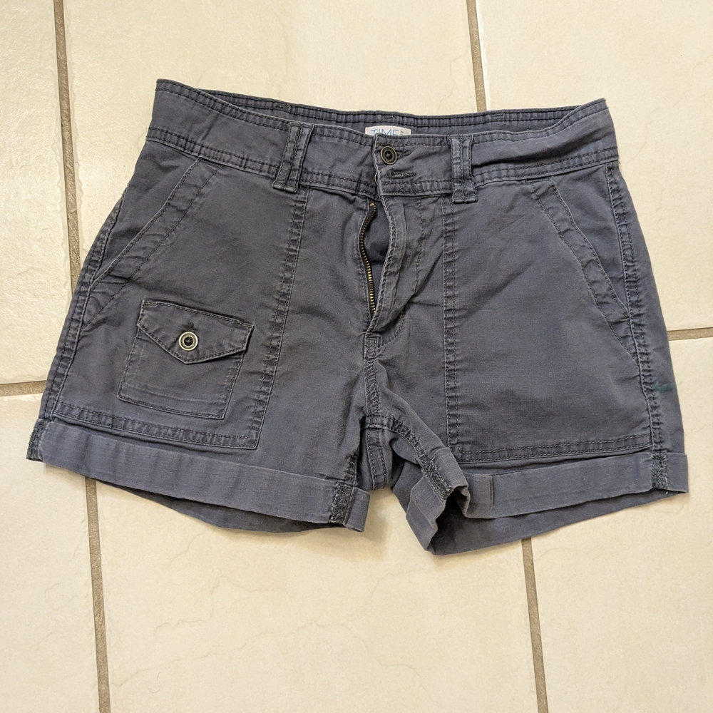 Time and Tru Charcoal Cargo Shorts